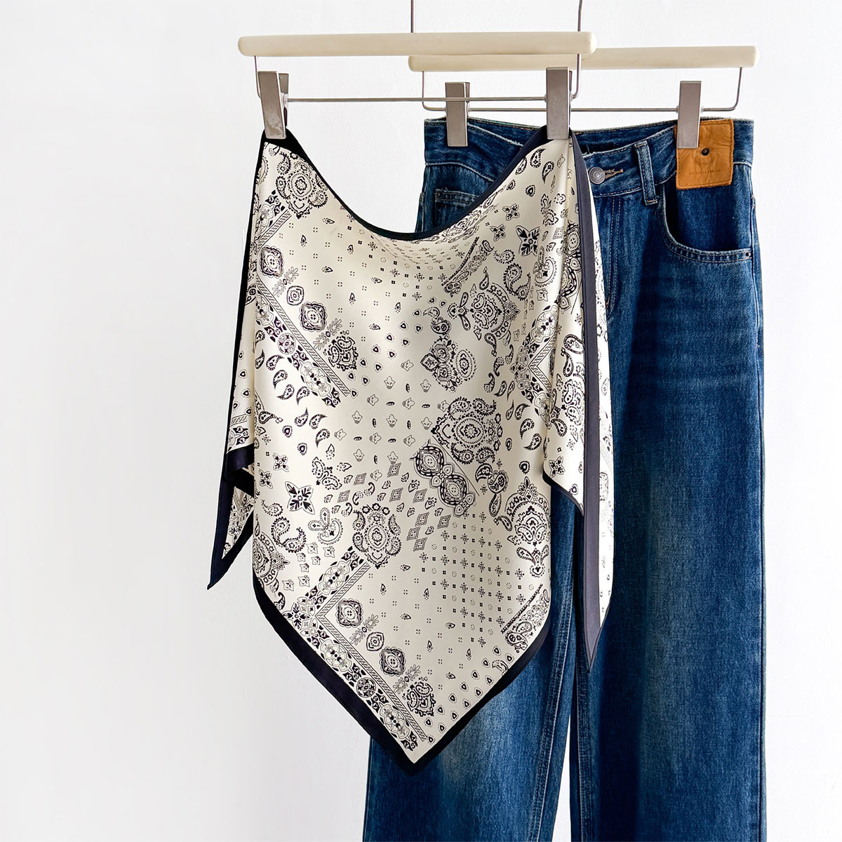 Bandana Multi Way - Smooth Silky Touch Triangle Bandana Women