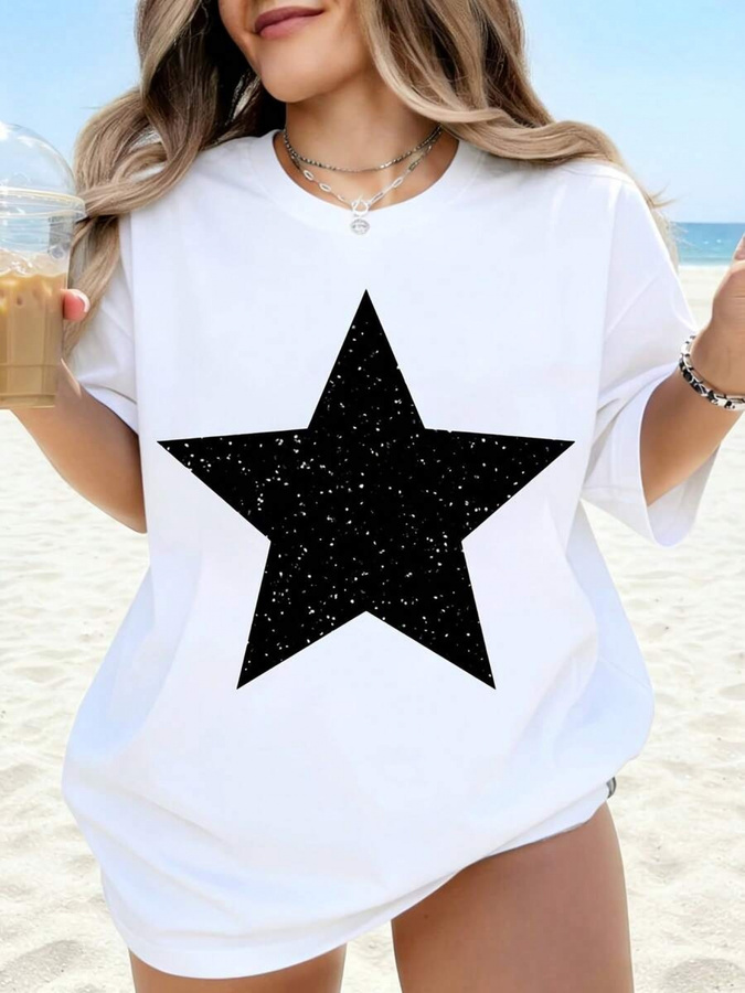 Street Fashion Trend 2025 - New Fashion Apparel, White Graphic T‑Shirt