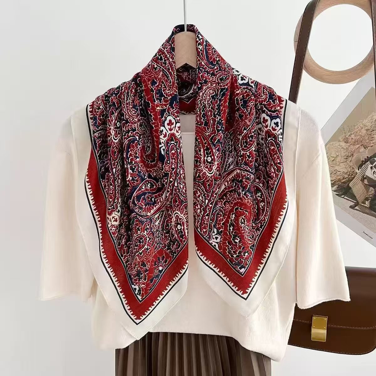 Vintage Cashew Flower Square S - Bandana Multi Way ulasan dan harga