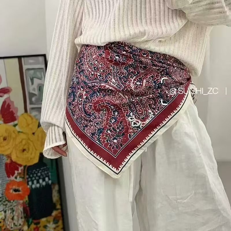 Vintage Cashew Flower Square S - Bandana Multi Way ulasan dan harga